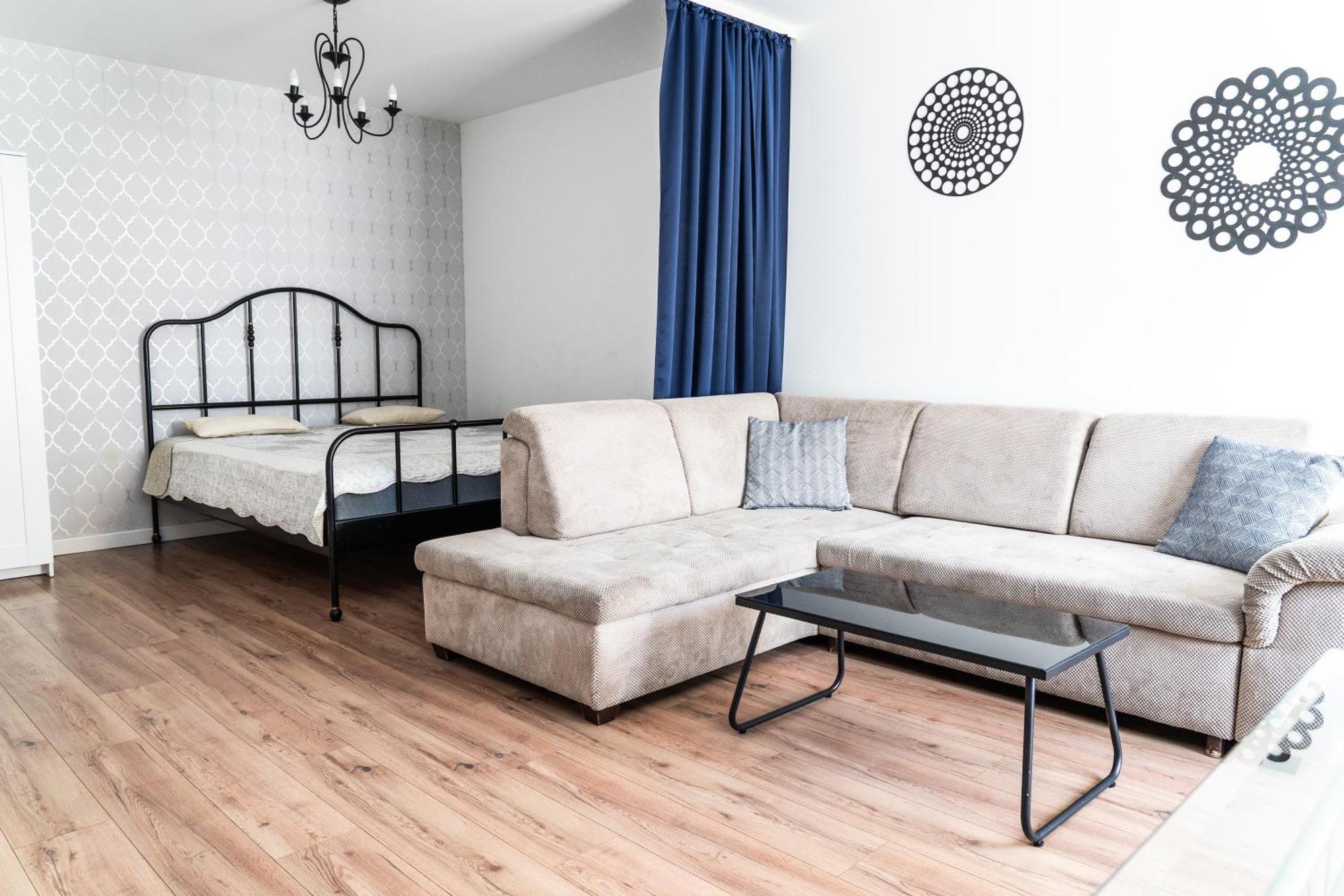 Hostel & Apartments Колобжег Екстер'єр фото